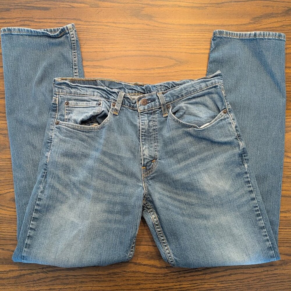 Levi 559 Men's 34 x 32 Relaxed Straight Jeans